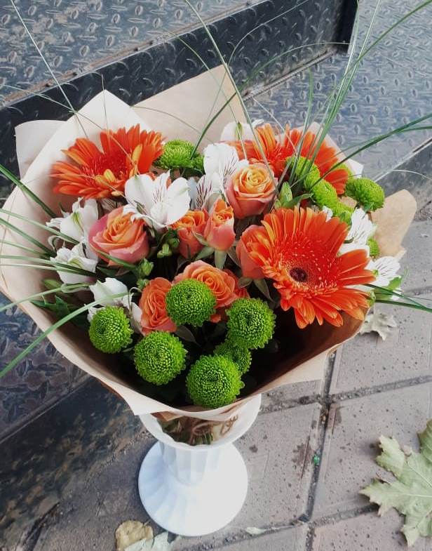 Букет цветов из: Герберы, Хризантемы, Альстромерии и Розы в Репьевке