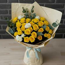 Букет цветов из:  Розы в Репьевке