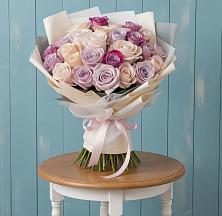 Букет цветов из:  Розы в Репьевке