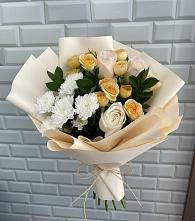 Букет цветов из:  Розы и Хризантемы в Репьевке