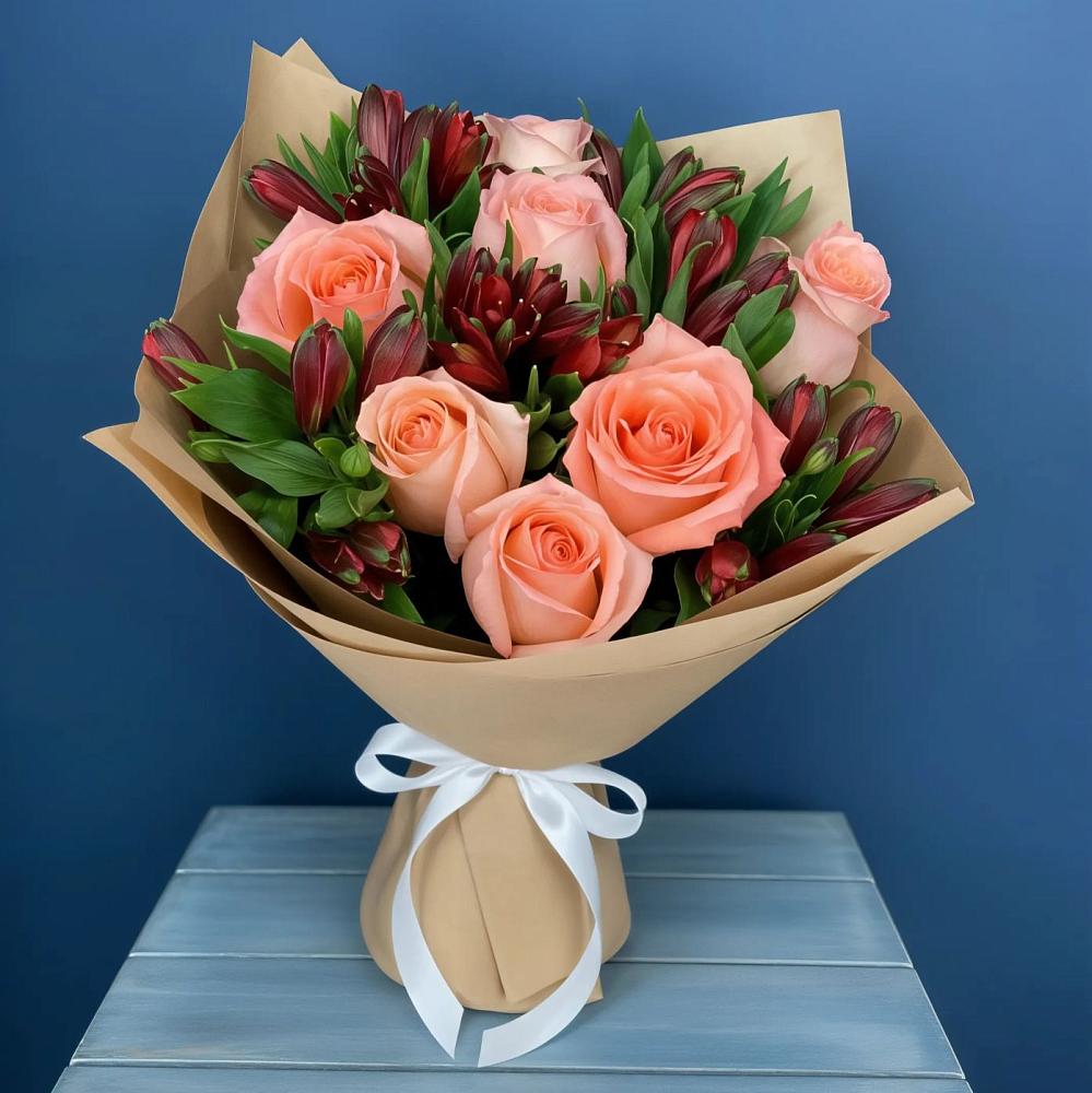 Букет цветов из: Розы и Альстромерии в Репьевке