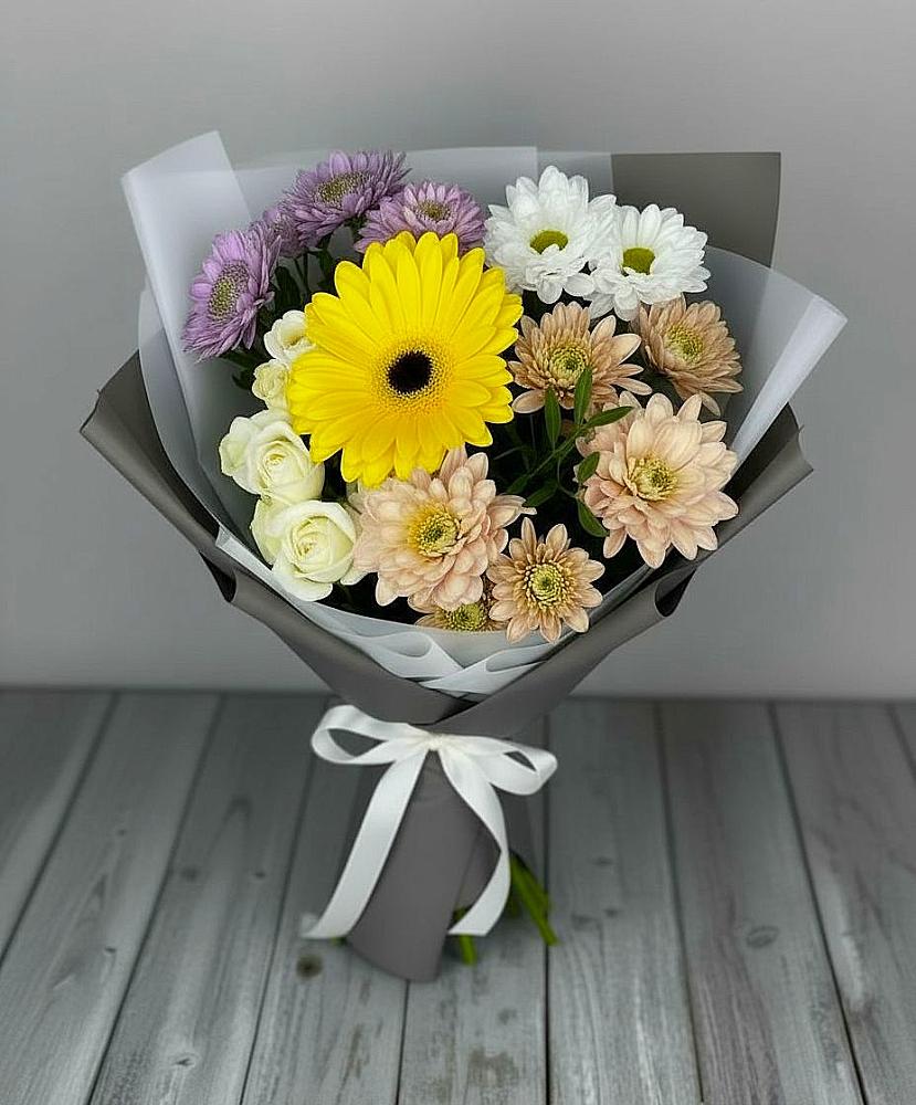 Букет цветов из: Розы, Герберы и Хризантемы в Репьевке