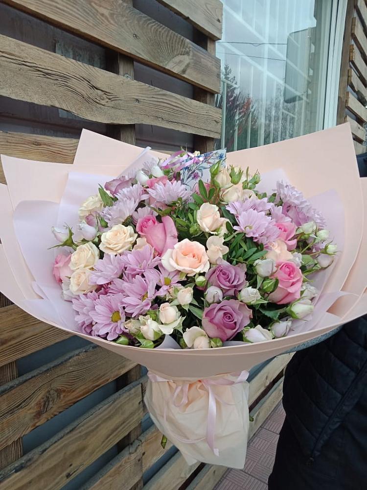 Букет цветов из: Розы и Хризантемы в Репьевке