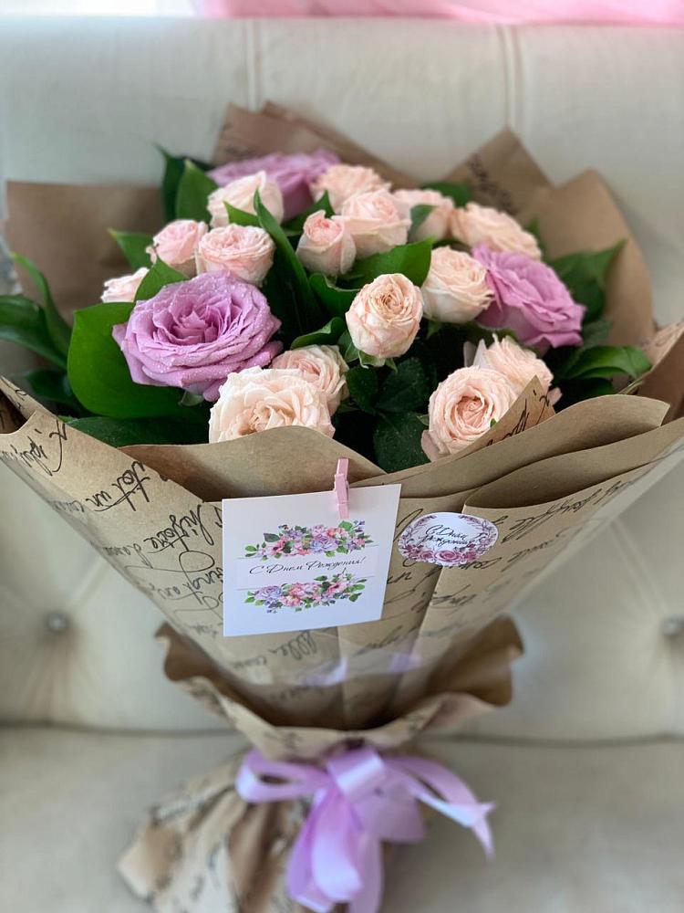 Букет цветов из: Розы в Репьевке