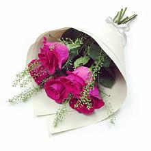Букет цветов из:  Розы в Репьевке