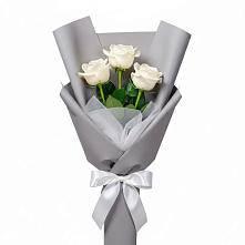 Букет 3 белые розы в Репьевке