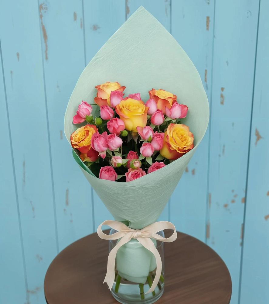 Букет цветов из: Розы в Репьевке