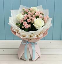 Букет цветов из:  Розы #REPLACE_PRED# Репьевке