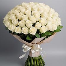 Букет 101 беля роза Белоснежка в Репьевке