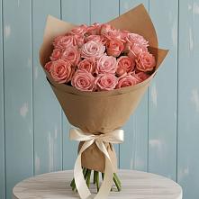 Букет цветов из:  Розы в Репьевке