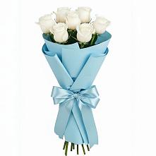 Букет 7 белых роз Проуд в Репьевке