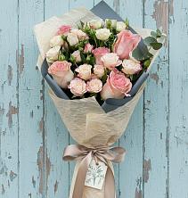 Букет цветов из:  Розы в Репьевке