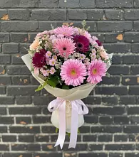 Букет цветов из:  Герберы и Хризантемы в Репьевке