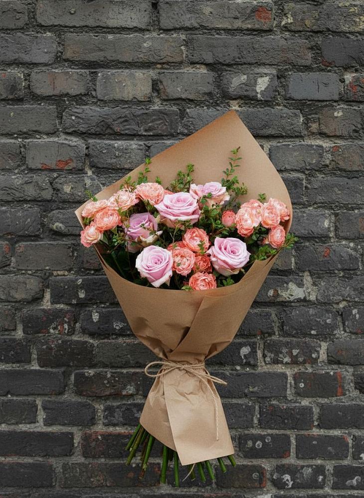 Букет цветов из: Розы в Репьевке