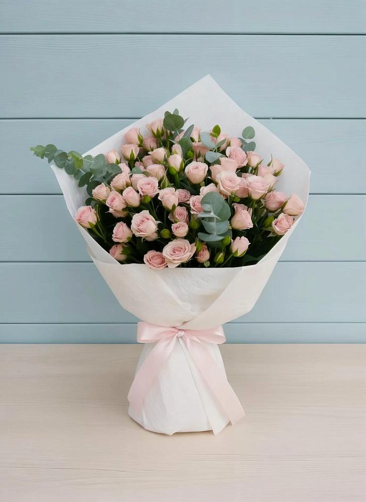 Букет цветов из: Розы в Репьевке