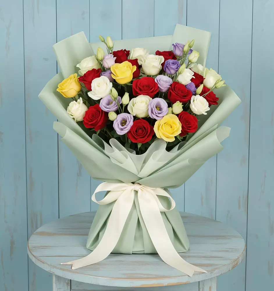 Букет цветов из: Розы в Репьевке