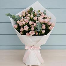 Букет цветов из:  Розы #REPLACE_PRED# Репьевке