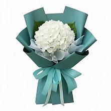 Букет цветов из:  Гортензия в Репьевке