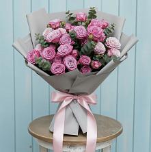 Букет цветов из:  Розы в Репьевке